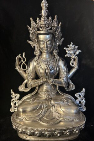 Avalokitesvara statue 33cm