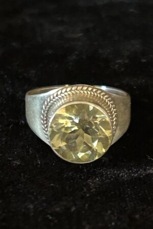 SILVER TOPAZ Ring