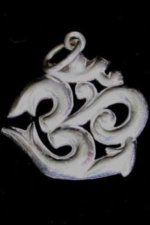 Sanskrit Om pendant WS_SKOM1
