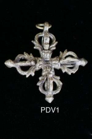 Small double-vajra pendant