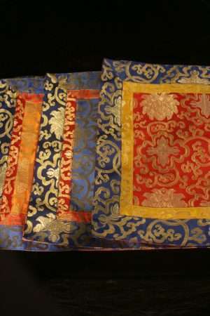 Shrine cloth