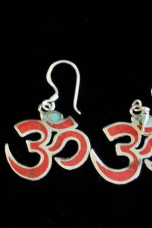 Om earrings 2cm