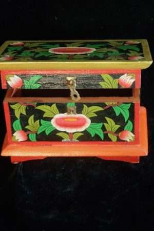 WOODEN BOX 20cm
