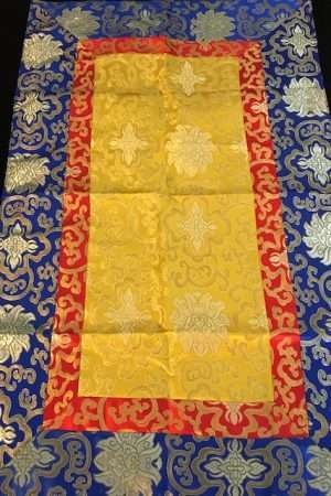 SHRINE CLOTH 48x78 cm