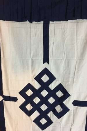 ENDLESS KNOT DOOR HANGING