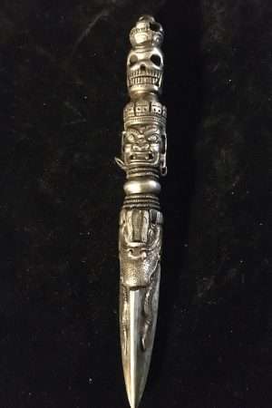 SKULL PHURBA IRON 25cm