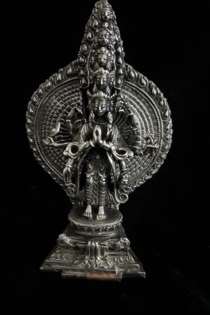 1000 armed Avalokitesvara statue 15cm