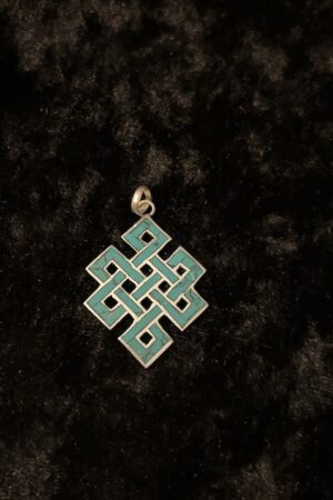 Endless knot silver pendant 3cm